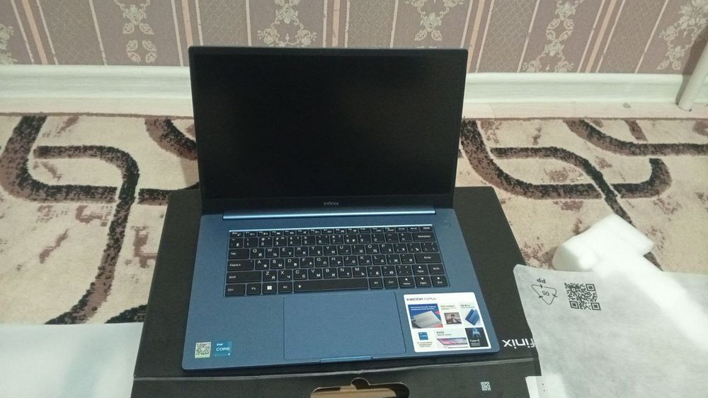 Продается новый ноутбук