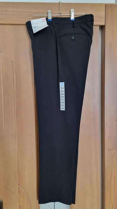 Брюки Uniqlo  чёрные
