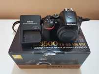 DSLR Nikon D3500