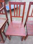 Vand diferite modele de scaune .