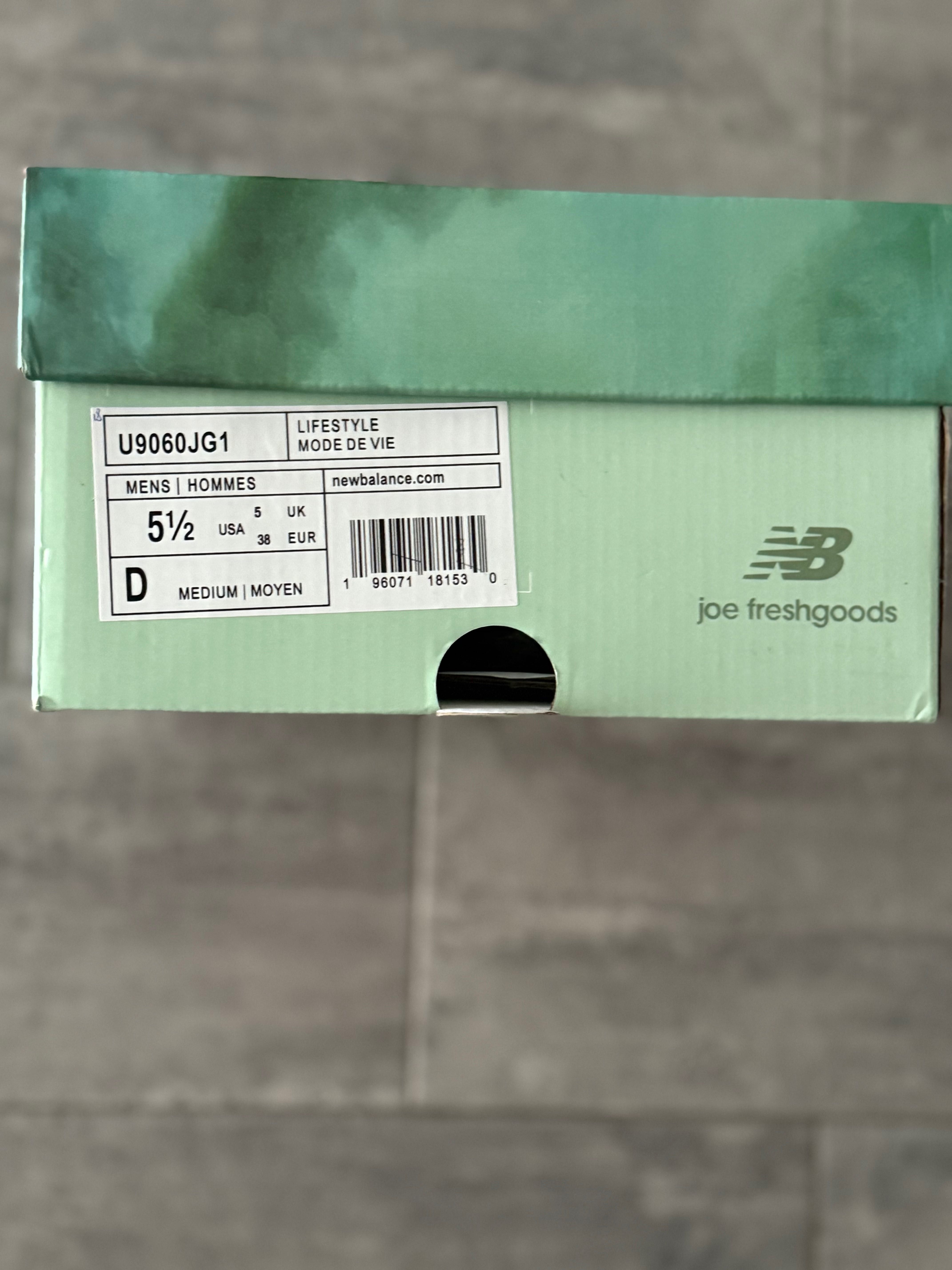 Limited edition  “ Inside voices” New balance 9060