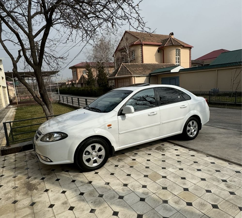 Gentra Style AT (Metan gaz)  Sotiladi yoki Nasiya savdoga