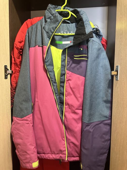 Продам лыжную куртку