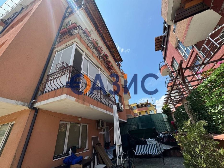 Продава се Двустаен апартамент в Несебър - 41 кв.м за 1586 €/кв.м - Снимка #14