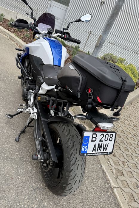 Motocicleta BMW F900R