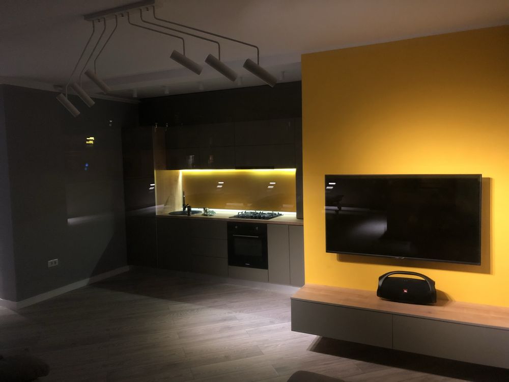 Penthouse 200 m2, terasa, parcare, 3 camere - fara comision