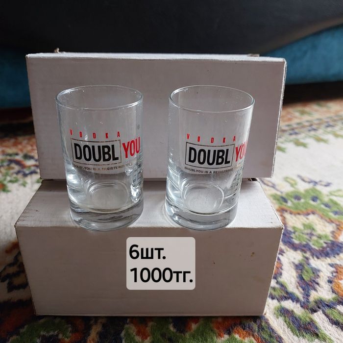 Стопки, пивной стакан.