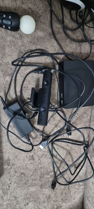 PS4 VR ochki sotiladi polik navarot komplekt