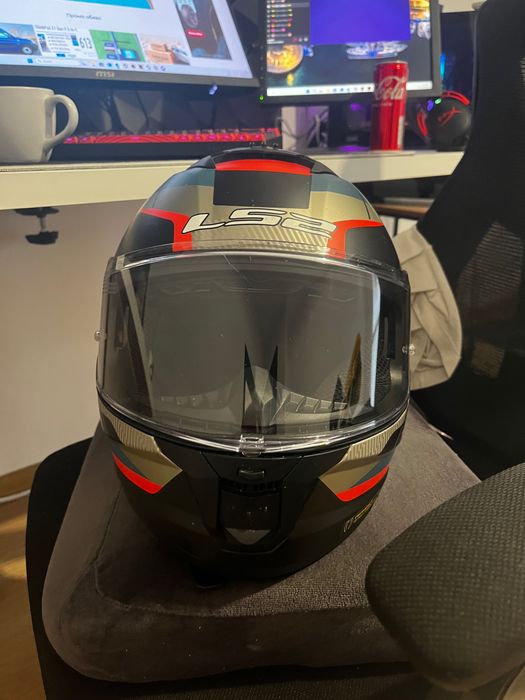 Мото каска LS2 като нова