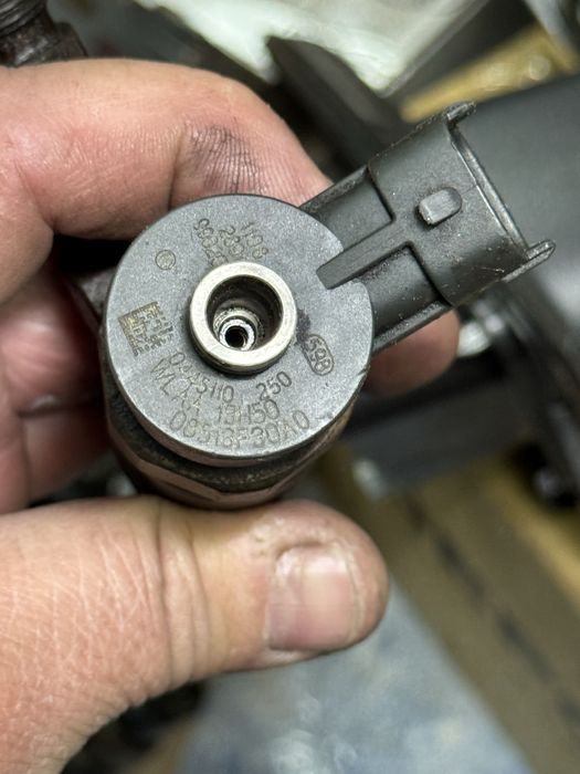 Дюзи за Форд рейнджър 2.5/3.0 кубика от 2006 до 2012 година