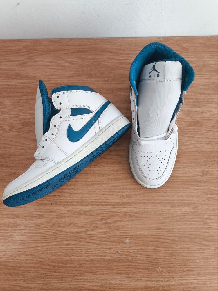 Jordan 1 mid se 41
