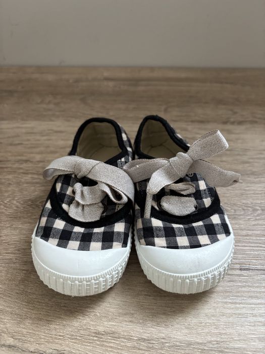 Обувки за момиче 20-24 номер