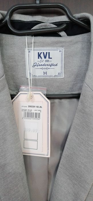 De toamnă Sacouri,Hăinuțe Damă noi nouțe cu etichete bre duri renumit