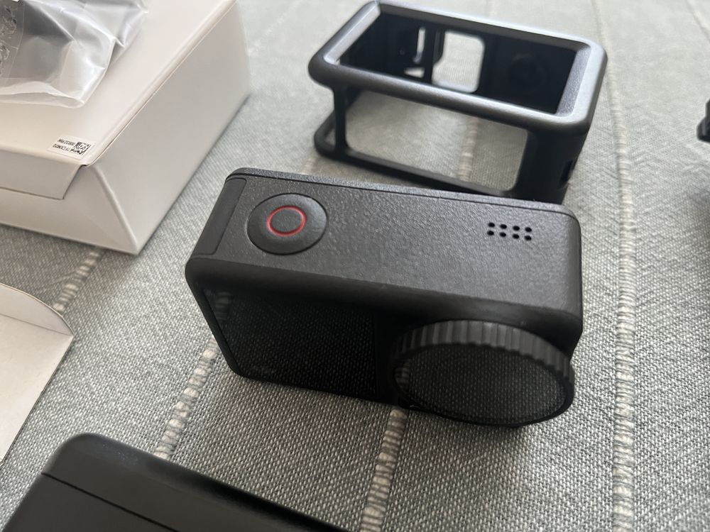 DJI Osmo Action 4 Adventure Combo