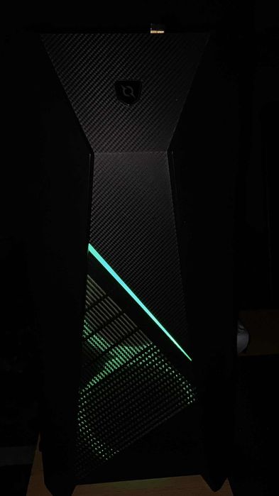 Vând PC gaming custom build cu monitor!