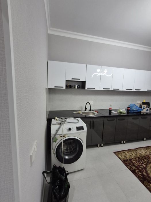 Срочно сдается квартира на Яшнабаде !