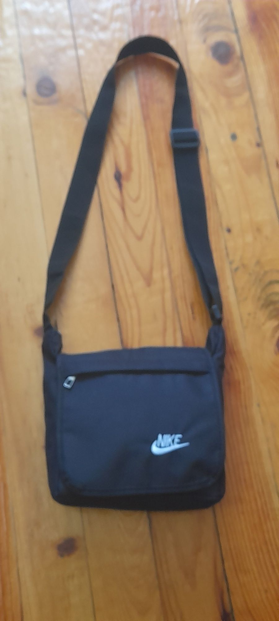 Спортна чанта NIKE Намаление