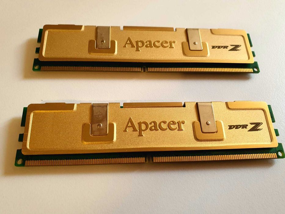 Set 2 Plăcuțe Memorie DDR2 Apacer 1GB PC2-6400 CL5 2GB