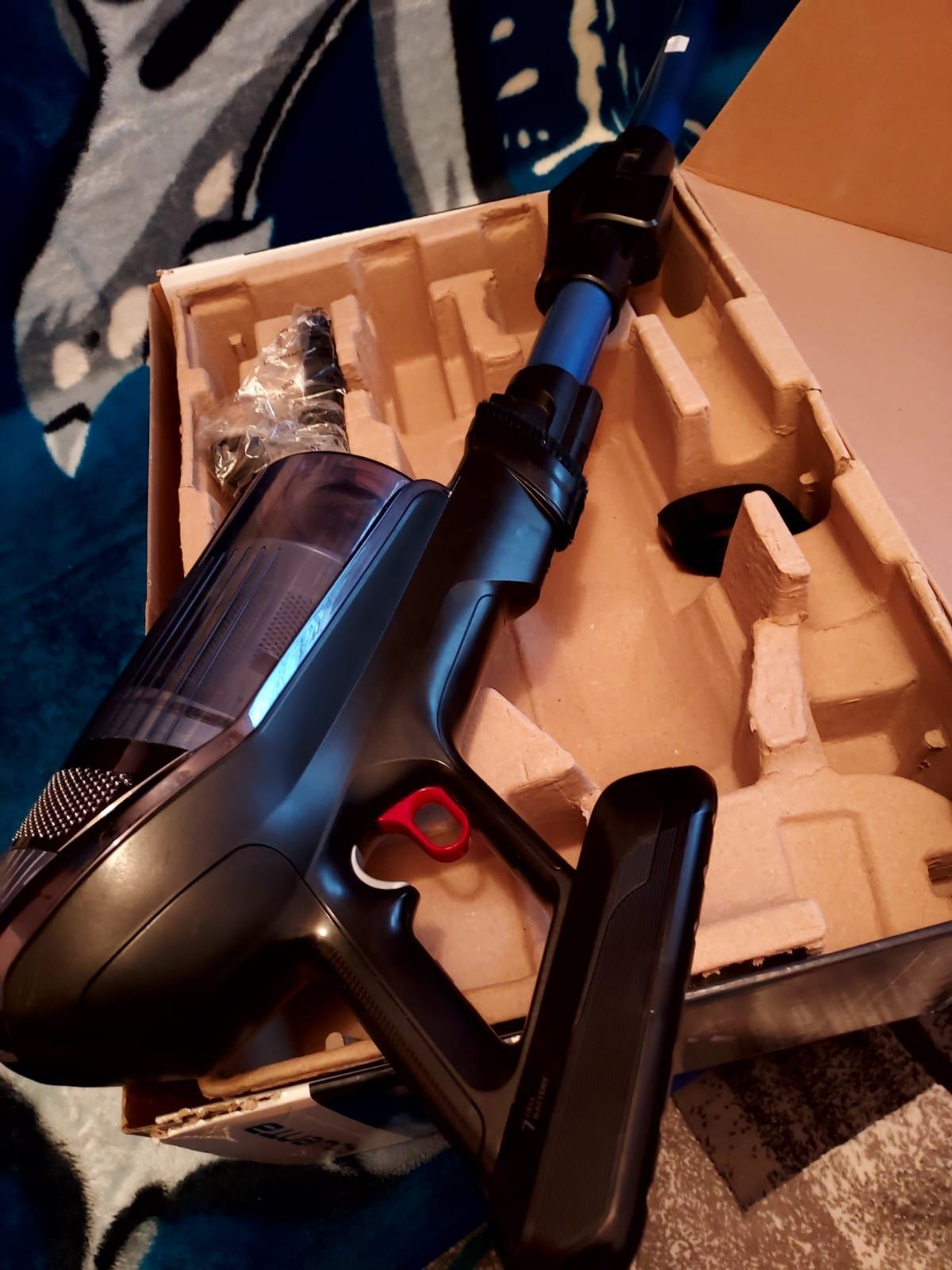 Aspirator vertical Rowenta Xforce 12.60