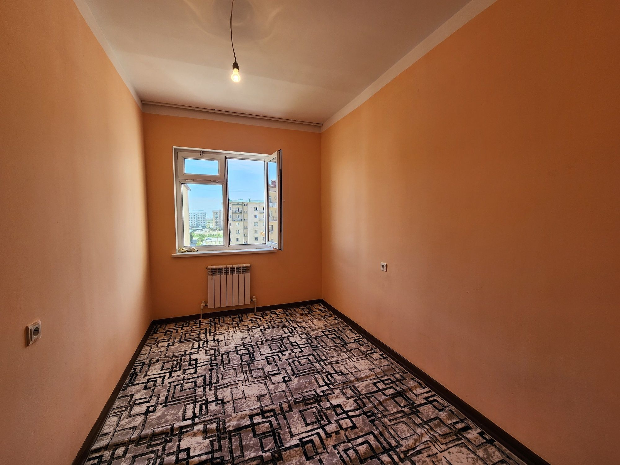 3-хонали 7-микрорайонда сотилади. 33900$