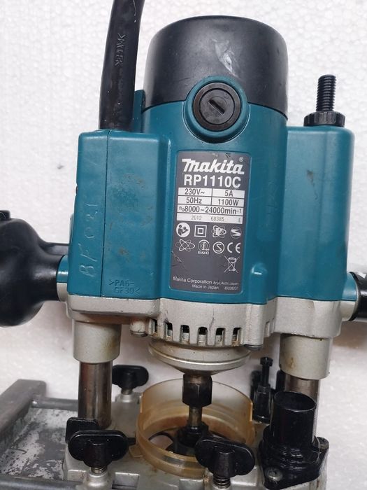 Freza de lemn MAKITA  RP  11110 C , made japan  de 1100 w