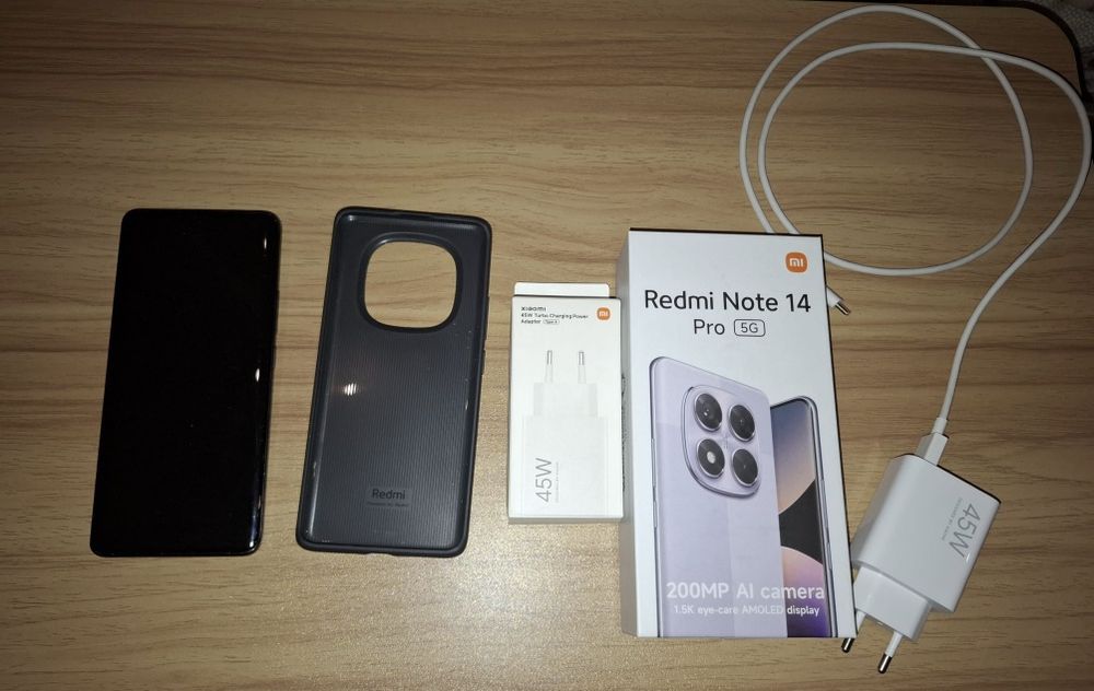 Xiaomi Redmi 14 pro 5g și încărcător Xiaomi