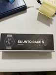 Спортивные часы Suunto Race S