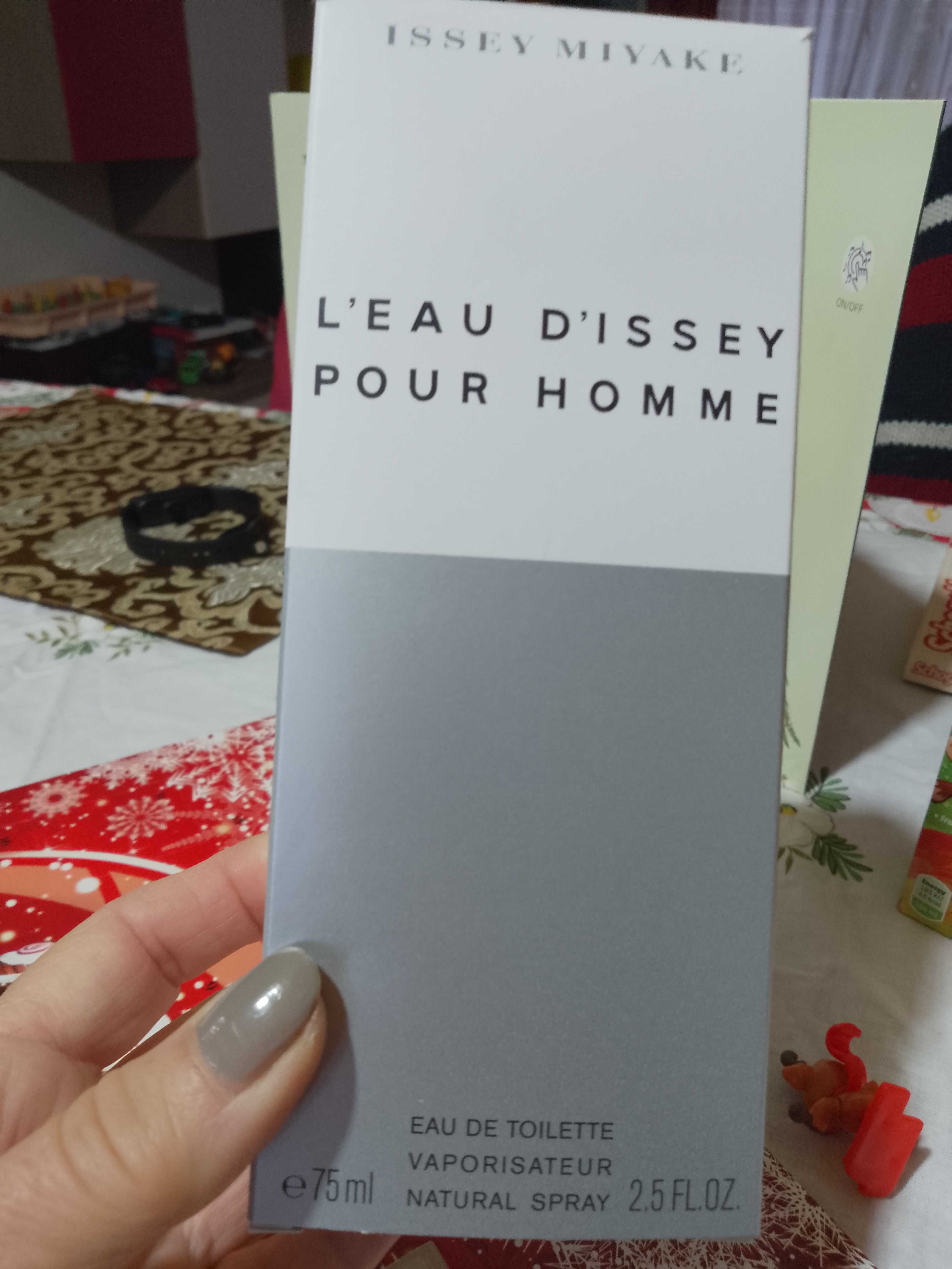 Vând parfum Original