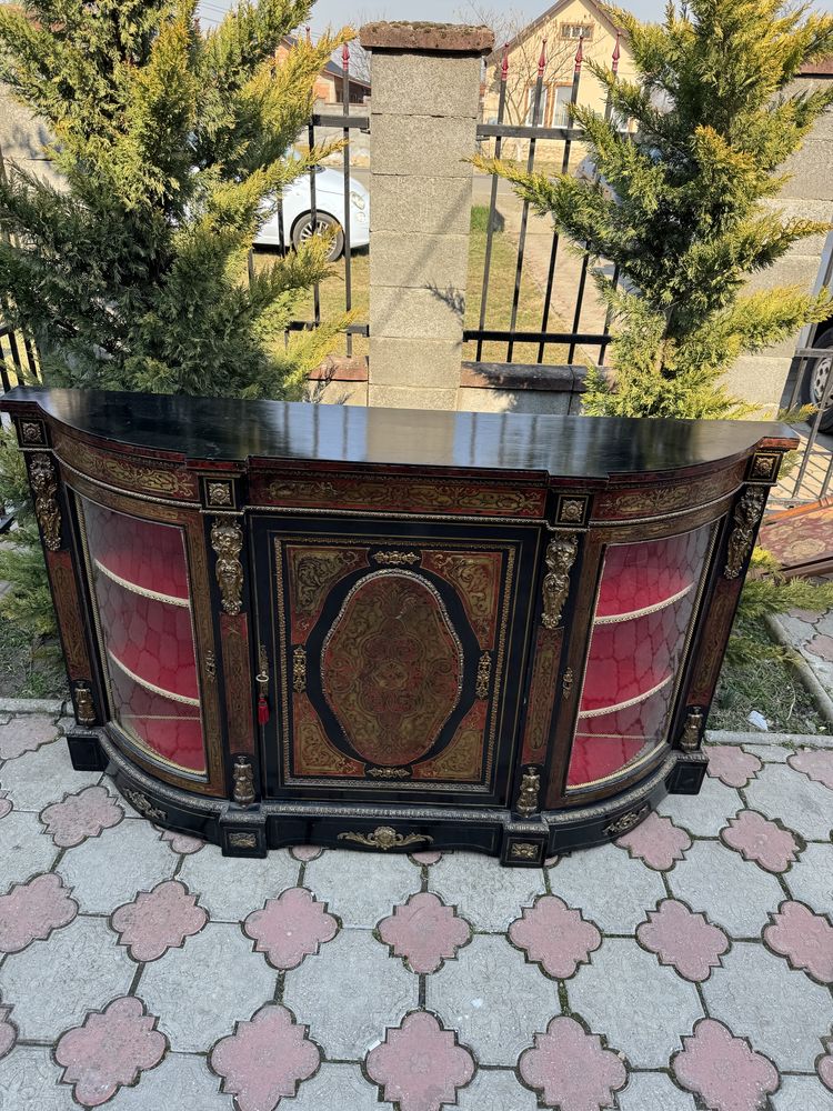 Servanta deosebita din lemn masiv, stil boulle