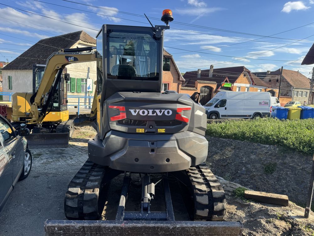 Miniexcavator VOLVO ECR 58  5800 kg