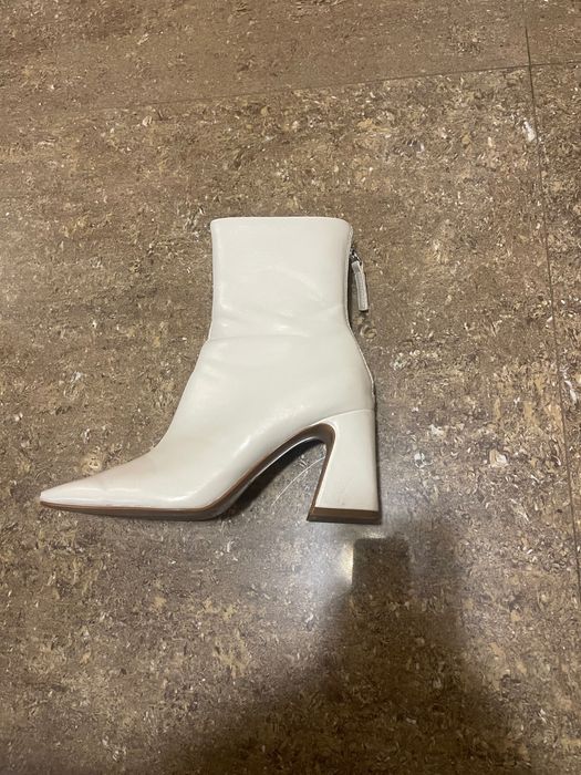 Боти на ток Mango