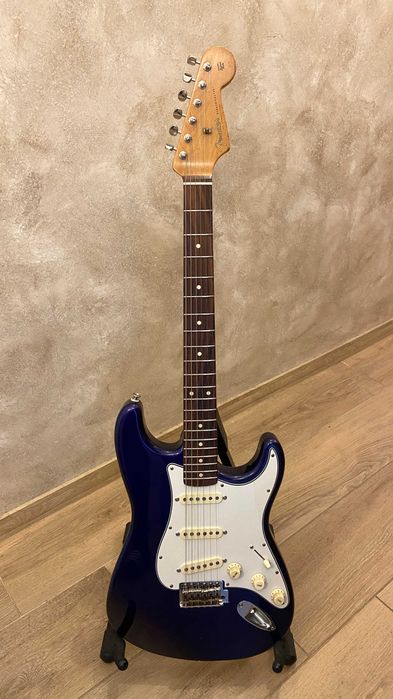 2 броя Fender stratocaster Road Worn, FAT 50 Texas special Custom shop