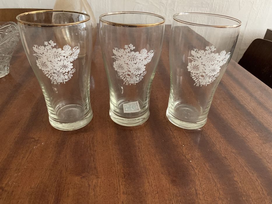 Посуда   : Ваза. Стаканы