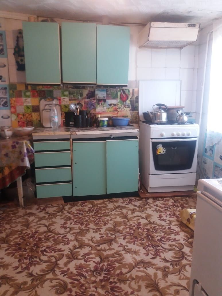 Продам дом .Барачного типа.