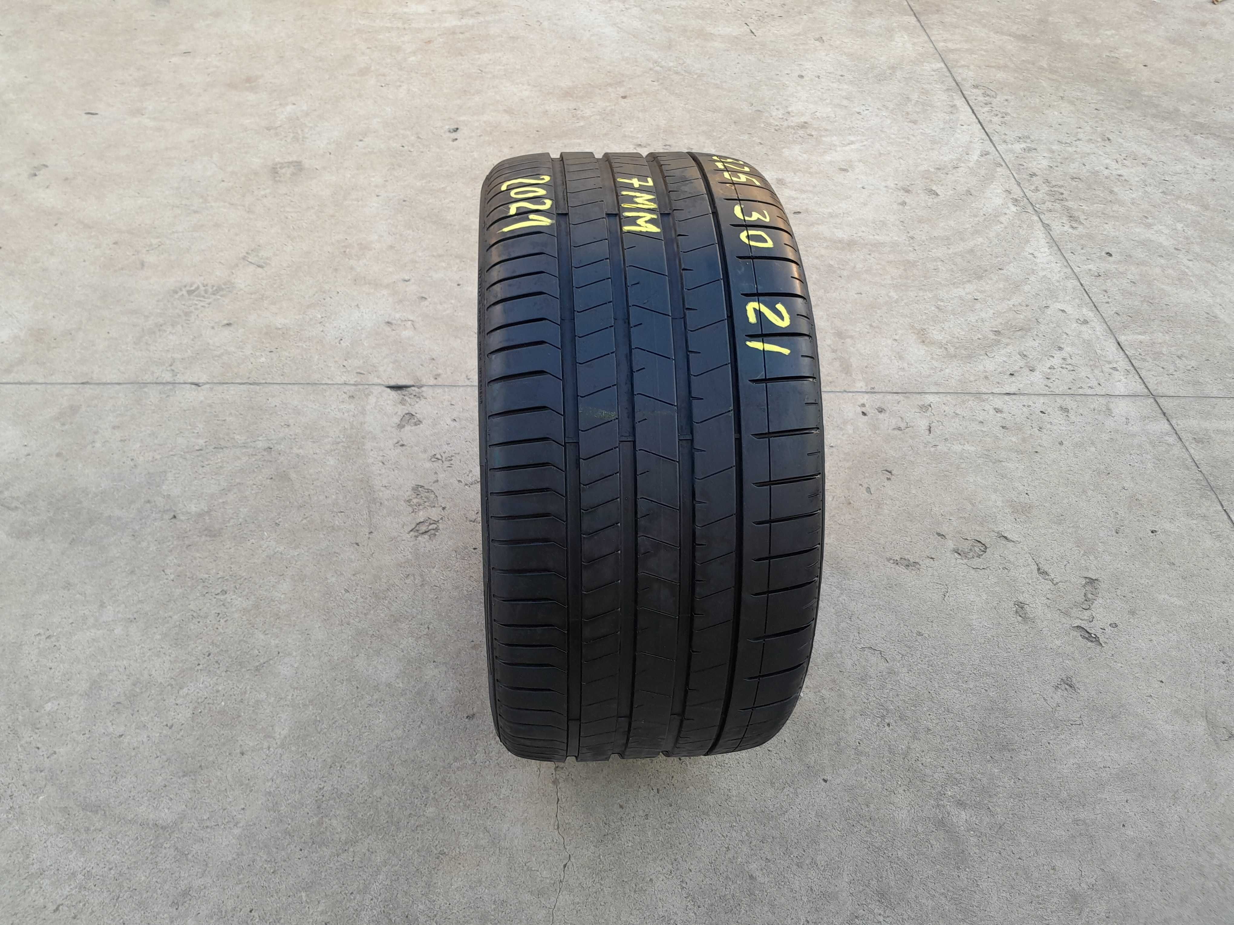 O anvelopa vara 325 30 21 pirelli p zero PZ4 profil 7 mm dot 2021