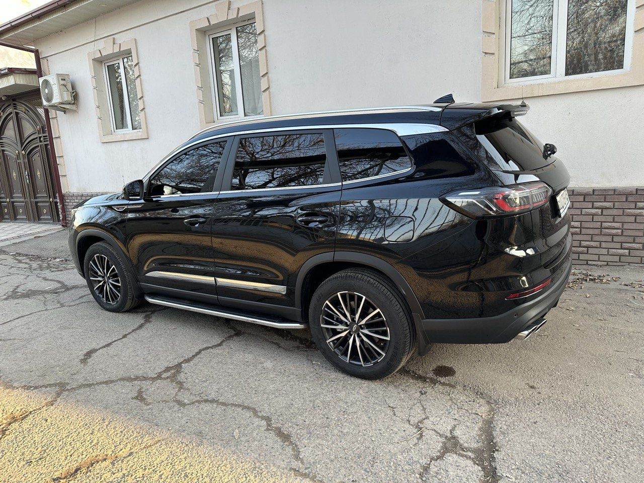 Chery tiggo 8 pro max 2023yil 15000km