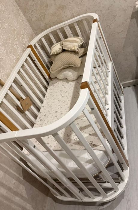 Продам детскую кроватку