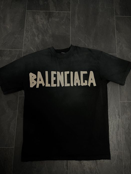 Tricou Balenciaga