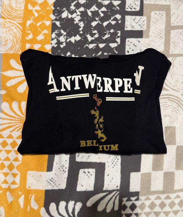 Vetements Antwerpen split hoodie