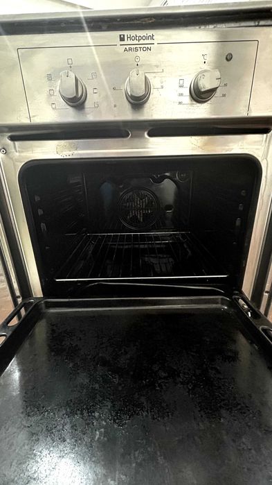 Итальянский электрический духовой шкаф Ariston CISFB 51.2 IX / HA