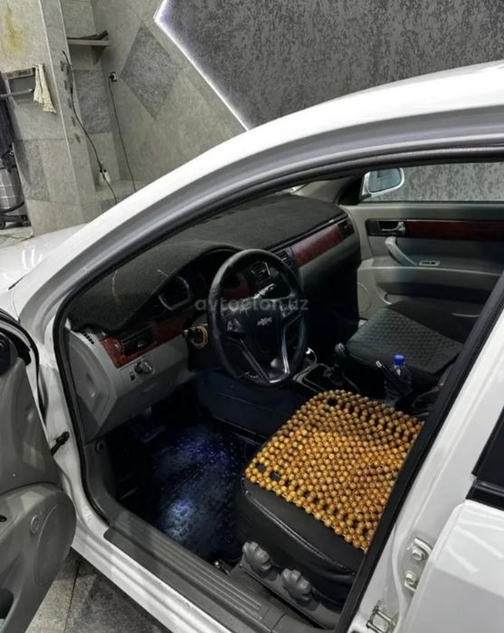 Lasseti 1.8 yaxshi xolatda baraka topadigan moshin