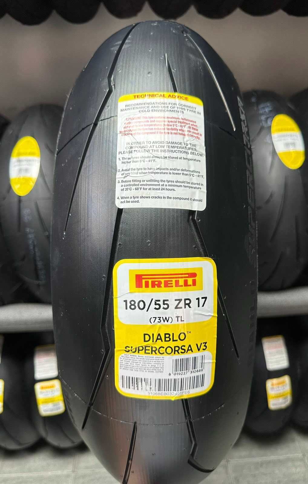 Pirelli Diablo Supercorsa V3 SP - Полусликови Гуми За Мотор
