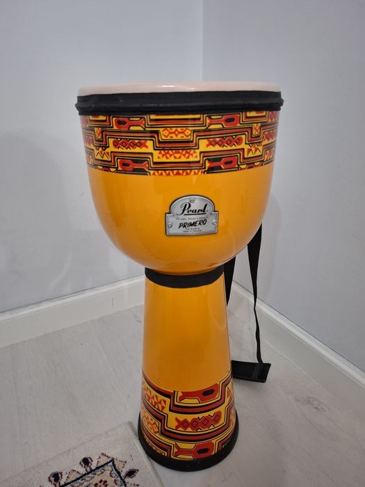 Барабан Джэмбе Звук мощный