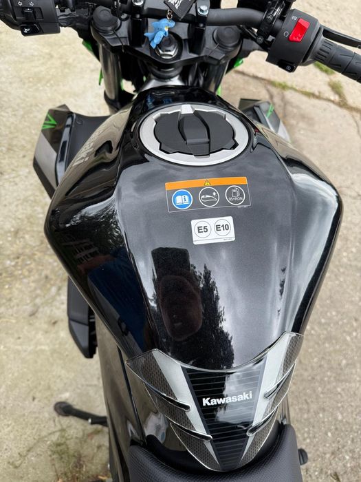 Kawasaki Z 125 ( Mt 125, cb 125 r)