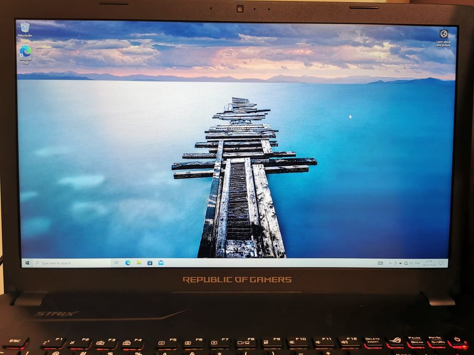 Vand Laptop Asus Rog STRIX  17"