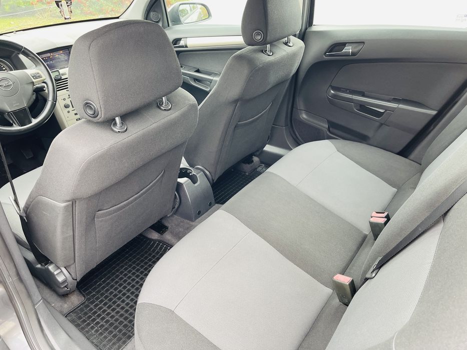 Opel Astra H 2008 Facelift 1.7cdti 216xxx km Reali