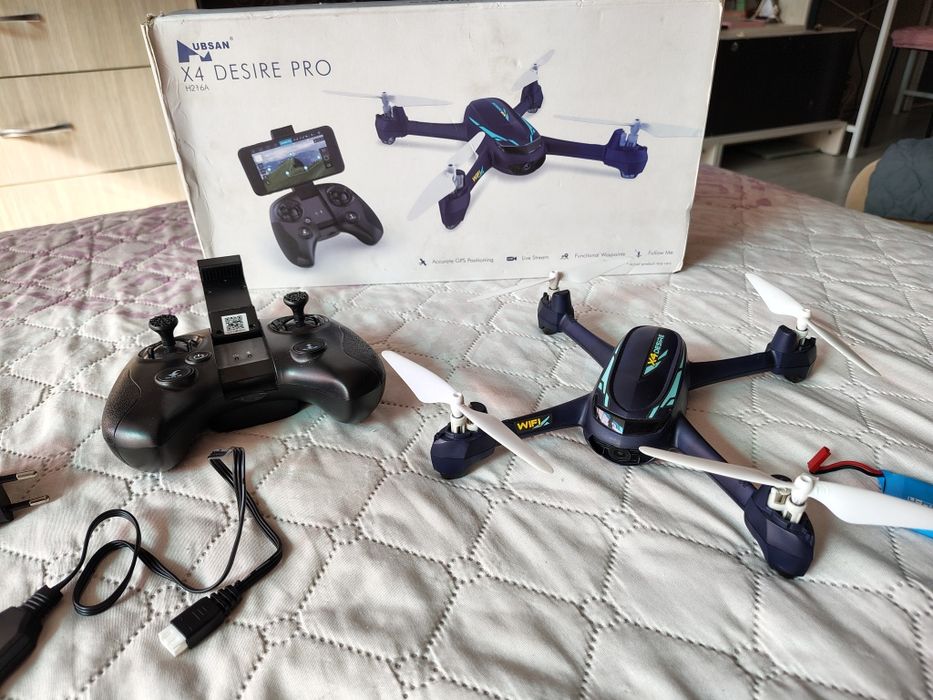 Дрон Hubsan X4 desire pro