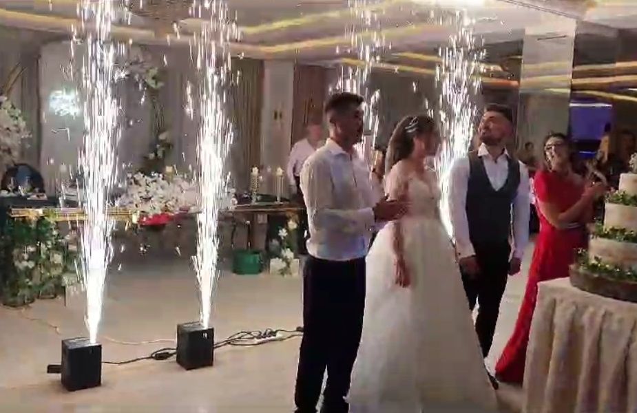 Artificii , fum greu , gheata carbonica  , cabina foto 360, video