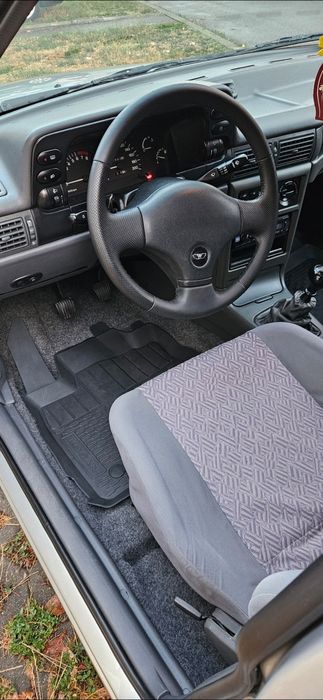 Daewoo Cielo Executive