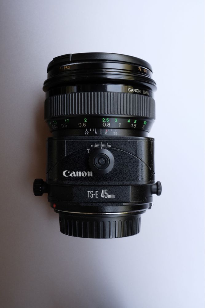 Canon TS-E 45mm f/2.8 Tilt-Shift Lens